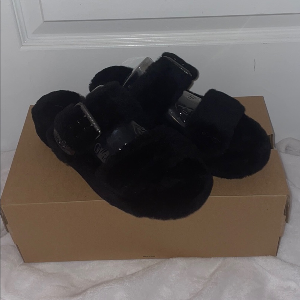 UGG Fuzz Yeah Slippers